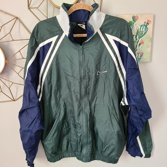 Nike Other - Vintage Nike windbreaker